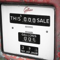 WVEL Money Watch: Falling Gas Prices